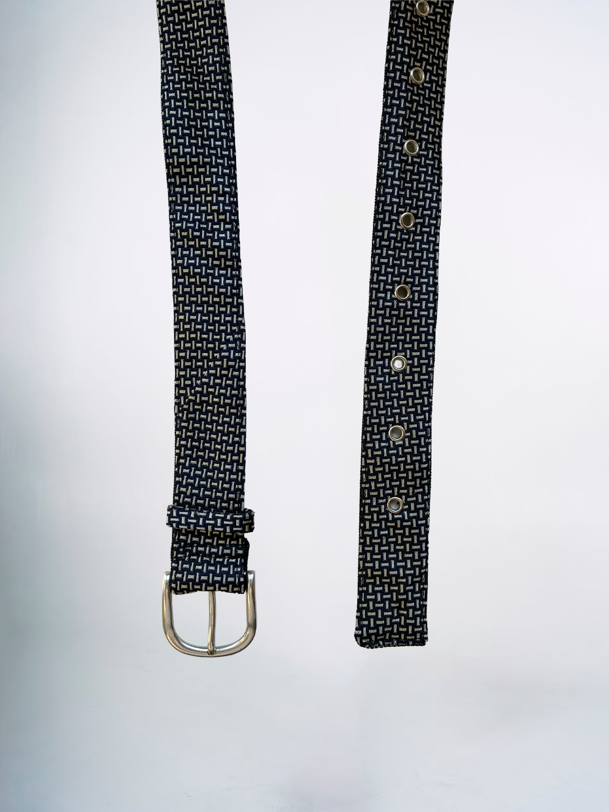 TIE BELT