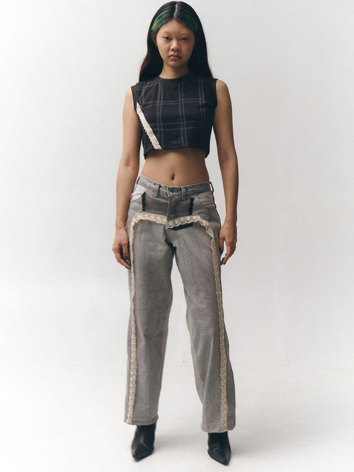 LACE GREY JEANS