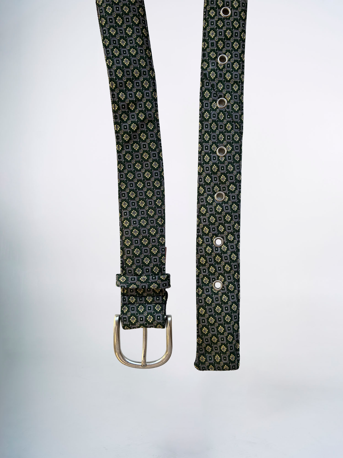 TIE BELT