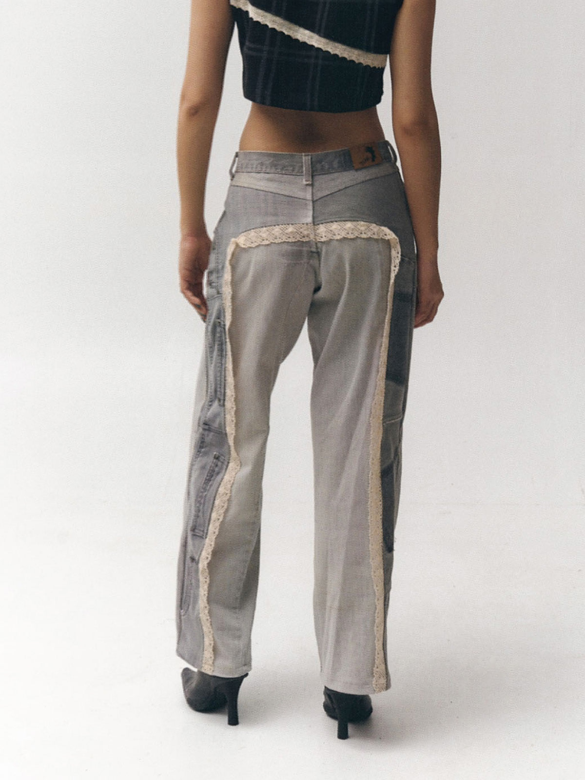 LACE GREY JEANS