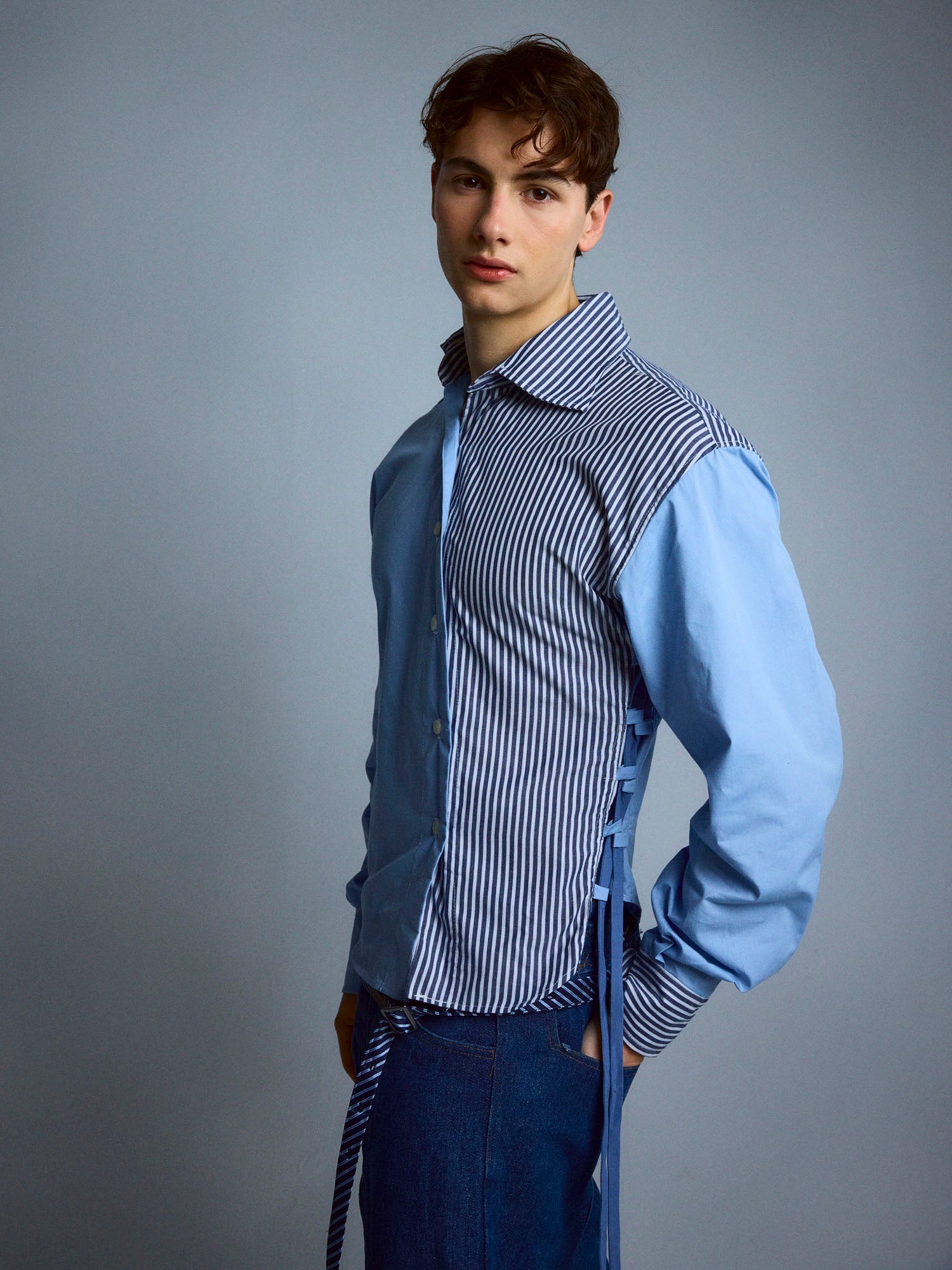 ASYMMETRICAL BLUE SHRIT M